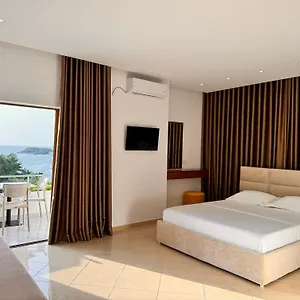 Dine Apartment